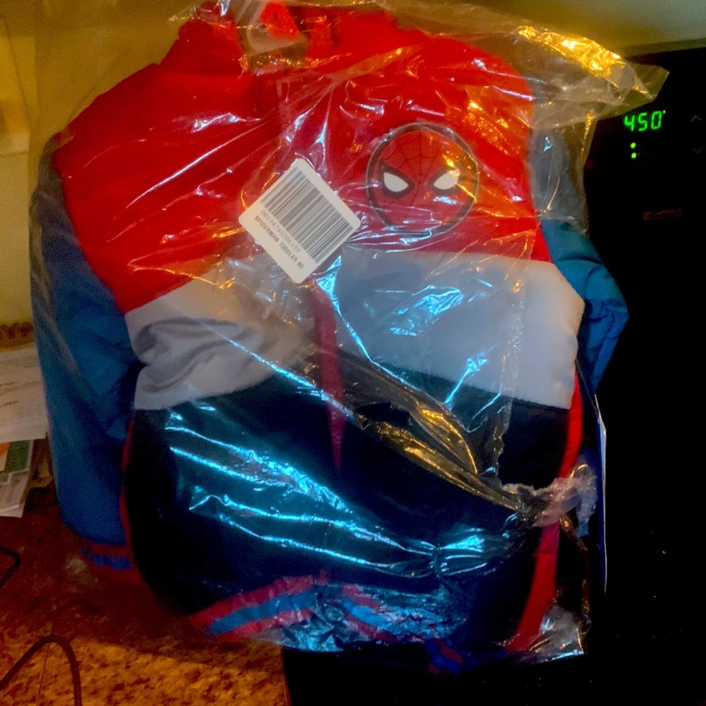 Toddler Boys size 2t NEW Spider-Man coat.
